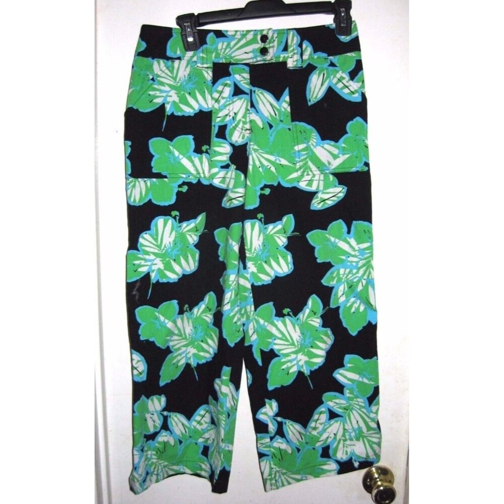 New York and Company Black Green Blue White Floral Capri Pants 4